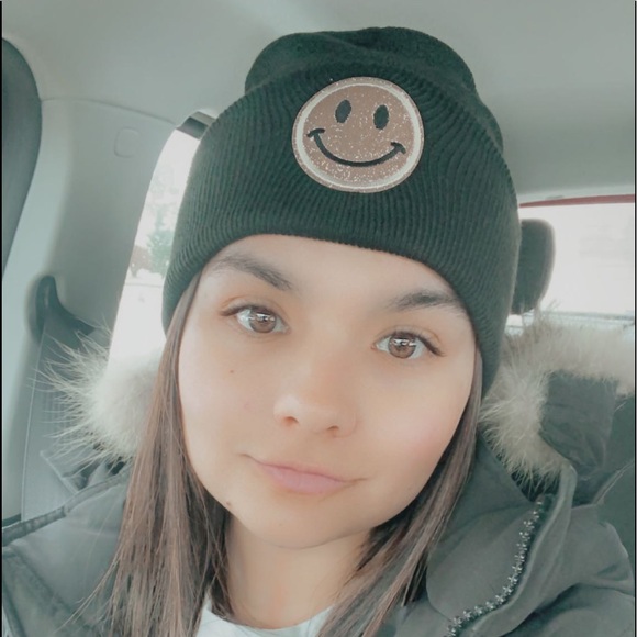 Meet your Posher, Sara - Picture 1 of 1